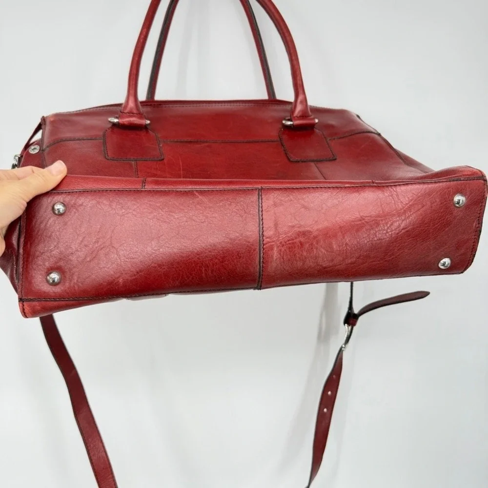 Wilsons Leather Laptop Messenger Briefcase Red Buckle Satchel Work Bag